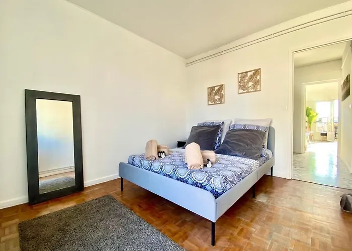 Vue Mer Au Carre D'or De Ajaccio - Parking, Wifi Appartement *